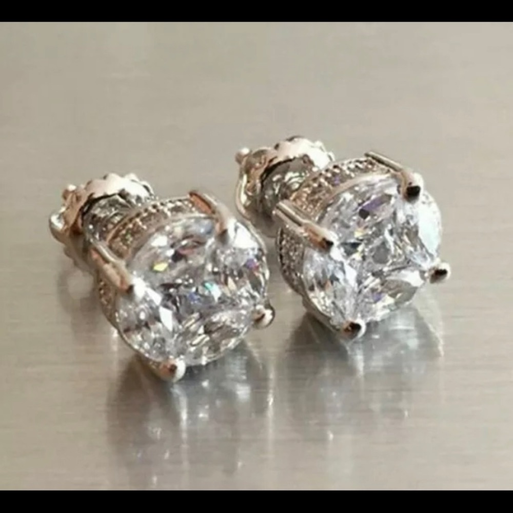 Fashion Diamond Earrings